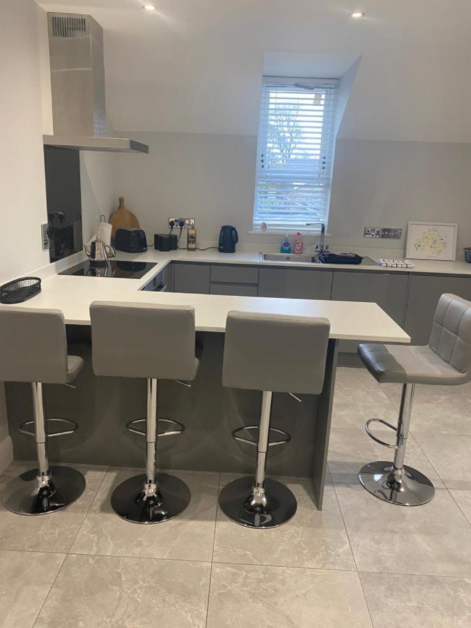 Modern 3-Bed Apartment In Magherafelt Sleeps 8 Extérieur photo